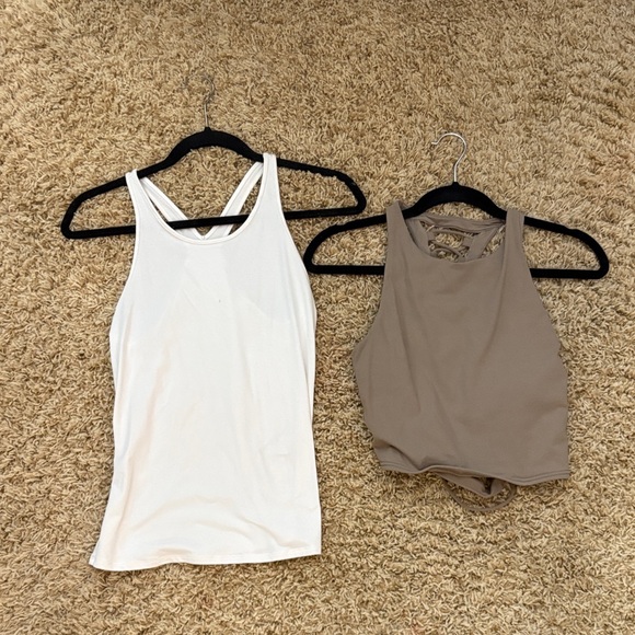 ALO Yoga Tops - Stylish White and Tan Women's Tops alo bundle